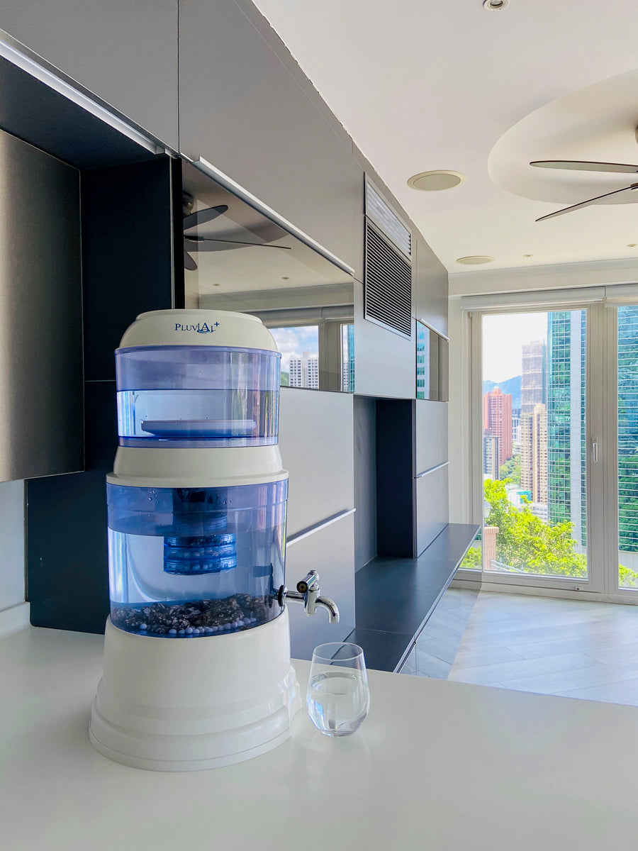 Pluvial Plus Water Filter Countertop Unit